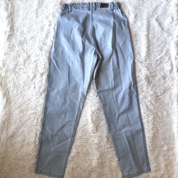 Vintage Lee Jeans with Elastic Waist Band - Picture 4 of 7